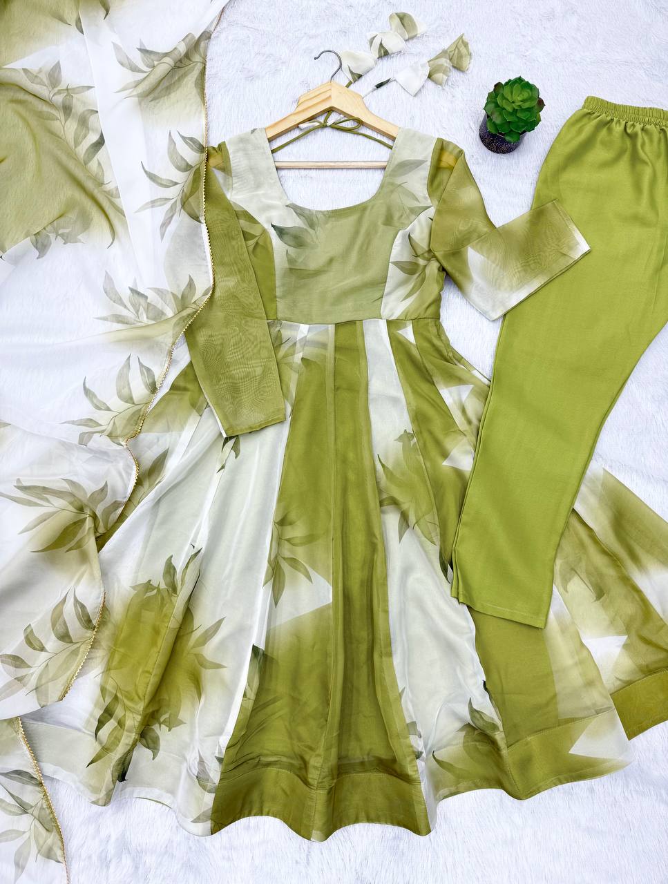 Floral Print Organza Anarkali Gown Set with Dupatta & Pant