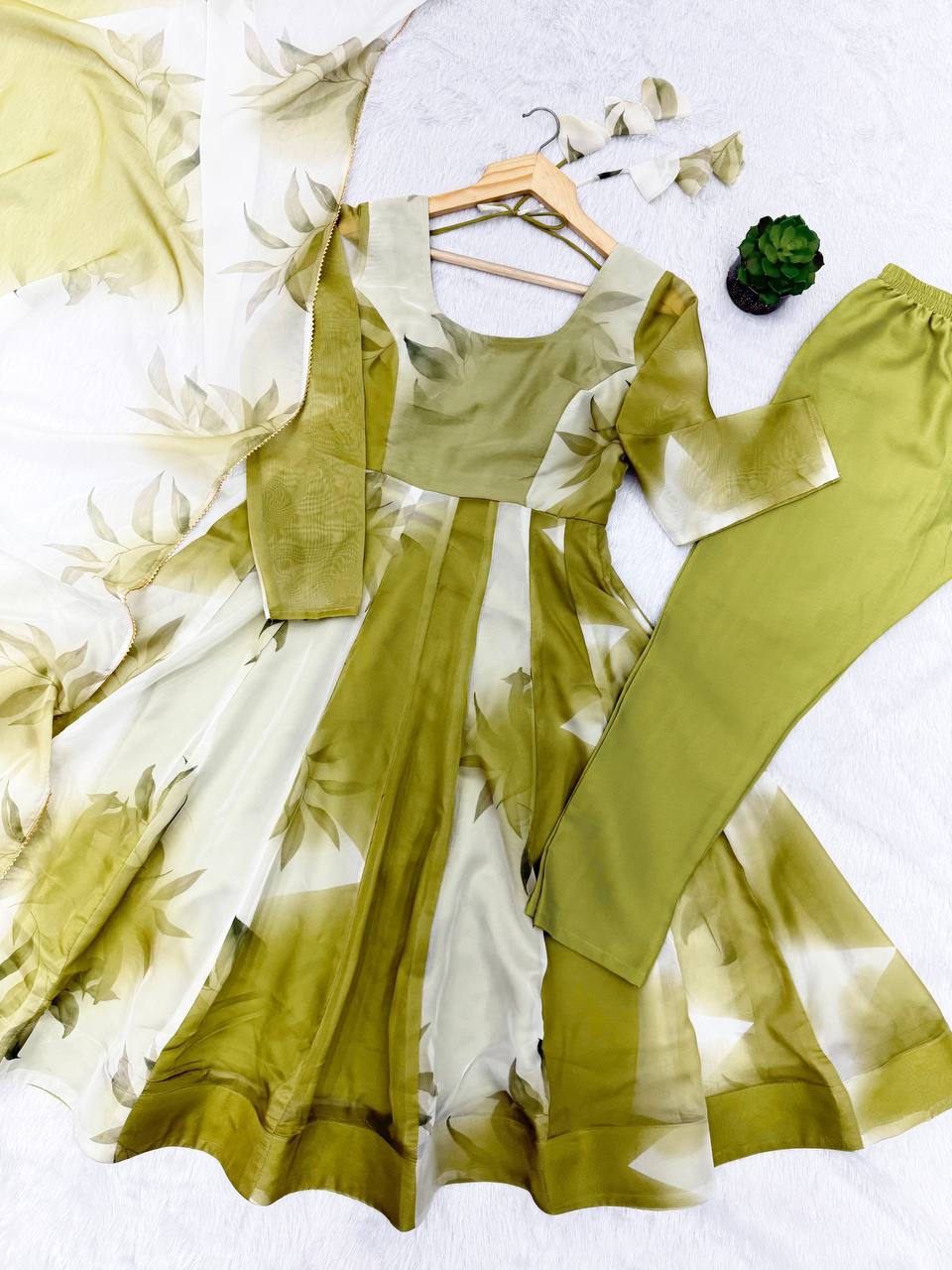 Floral Print Organza Anarkali Gown Set with Dupatta & Pant